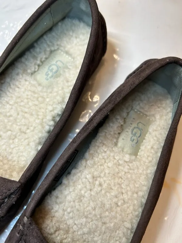 UGG Australia loafers size 7 - Image 6