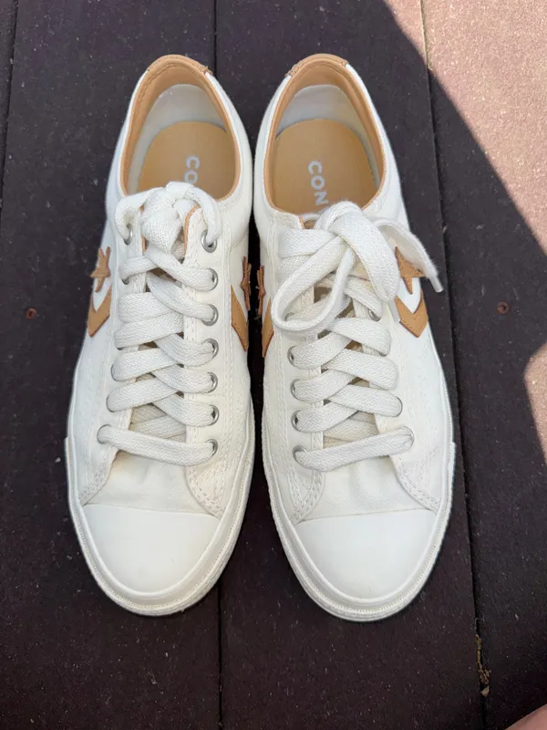 Converse Star Player 76 Low 'Egret Sandy Shore Shoes - Image 4