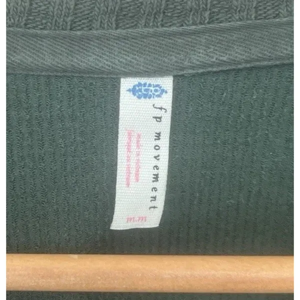 FP Movement Green Waffle Knit Slouchy Henley Top M Ribbed Oversized Thumbholes - Image 6