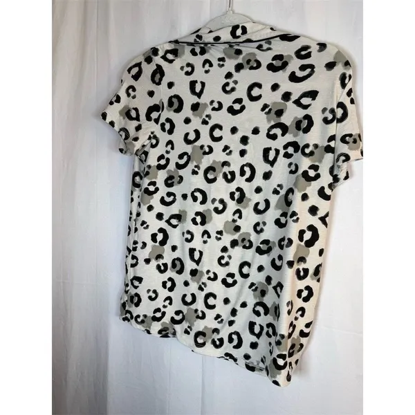 Jaclyn Intimates Pajama Set Womens Small Ivory Animal Print Button Top - Image 4