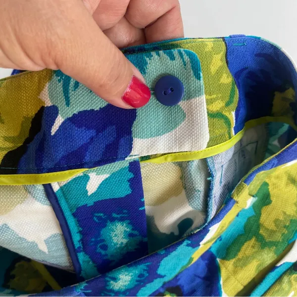 LOFT Blue Floral Cotton Blend Shorts - Image 6