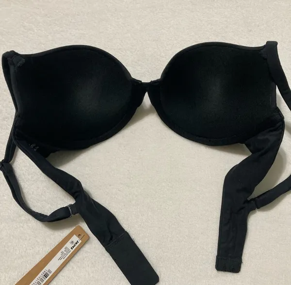 SKIMS Fits Everybody Push-Up Bra 32B - Image 3