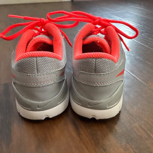 Nike Flex TR 2 Gray Orange Lightweight Training Running Shoes Women's Sz 5 Youth - Image 6
