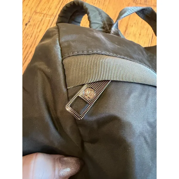 Lululemon Green Laptop Backpack - Image 3
