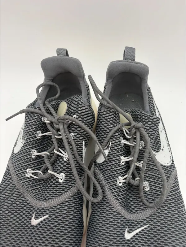 Nike Presto Fly Woman’s 8.5 Gray Mesh Athletic Sneakers Size 8.5 Casual Workout - Image 4