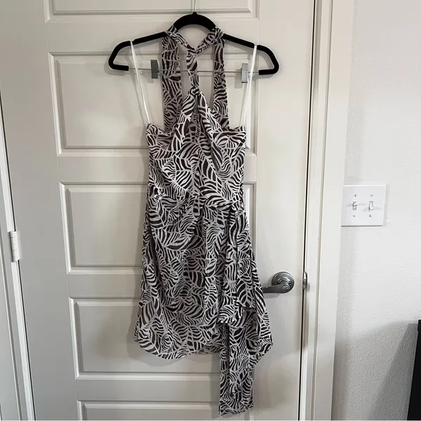 TOCCIN Halter Sarong Dress Size 2 - Image 4