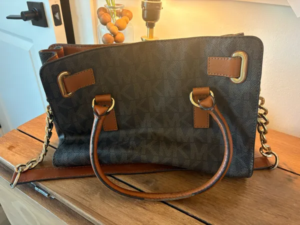 Michael Kors Purse - Image 2