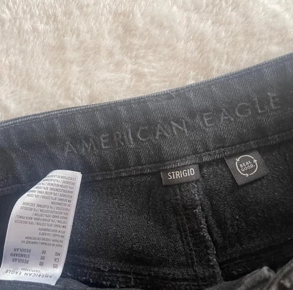 Black American Eagle Jeans - Image 3