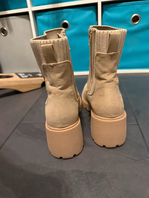 American Eagle Chunky Boots - Image 5