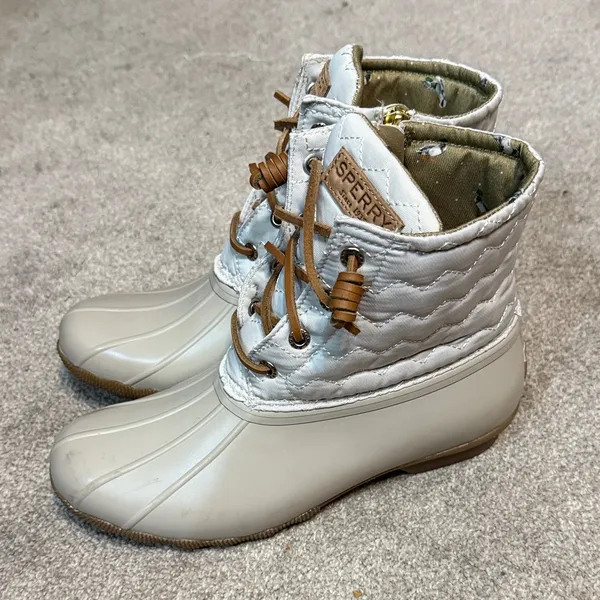 Sperry Women's White and Tan Lace Up Duck Boots Size 7.5 - Image 2