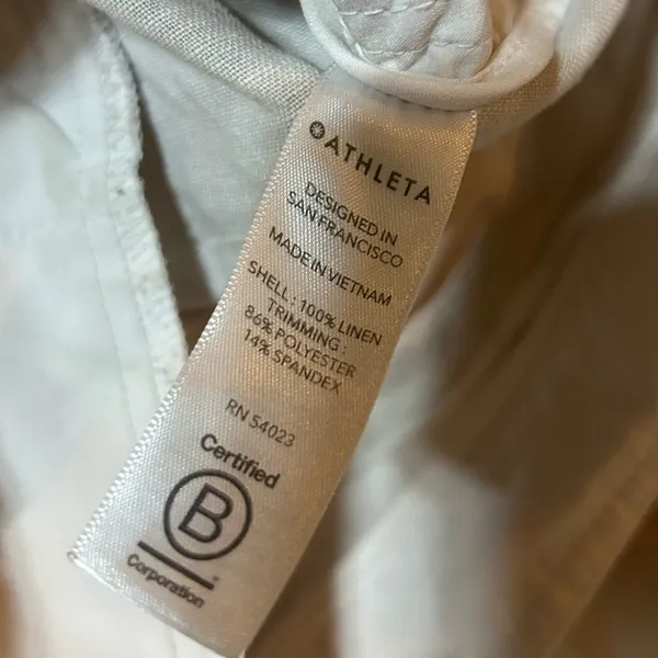 Athleta Cabo tide linen shortie - Image 3