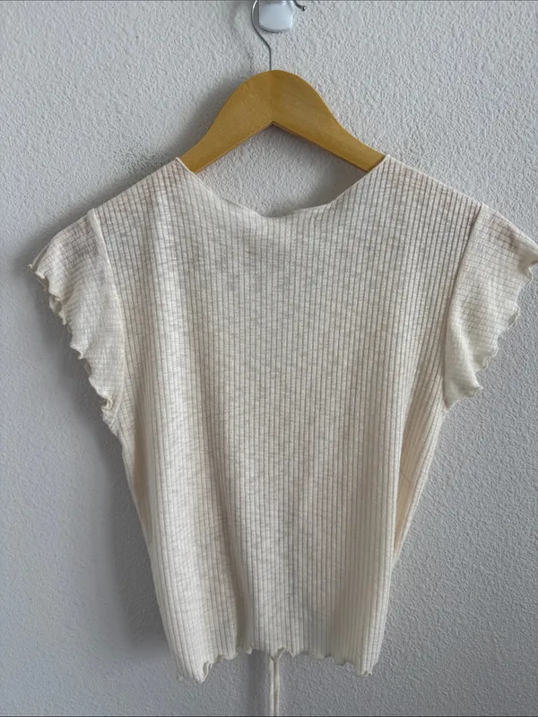 Antistar Cream Ruched V-Neck Short Sleeve Women's Top Large - Image 2