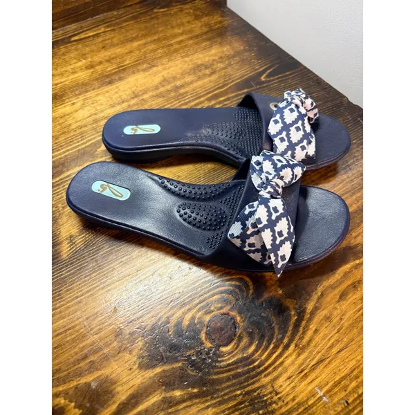 Oka-B Navy Slide Bow Sandals Size Medium (8.5) - Image 3