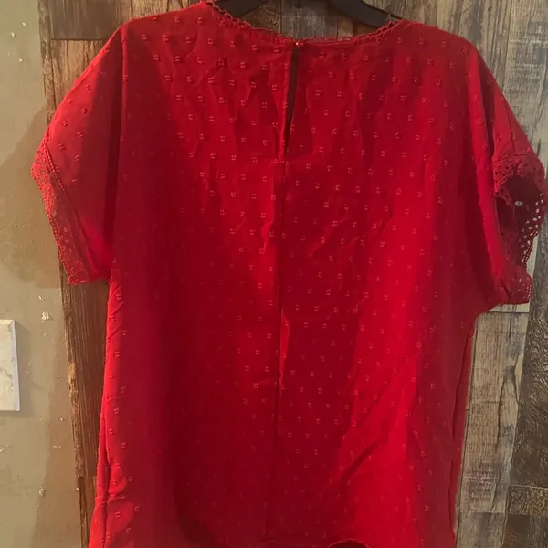 New SHEIN Red Eyelet Women's Top size XL - Image 4