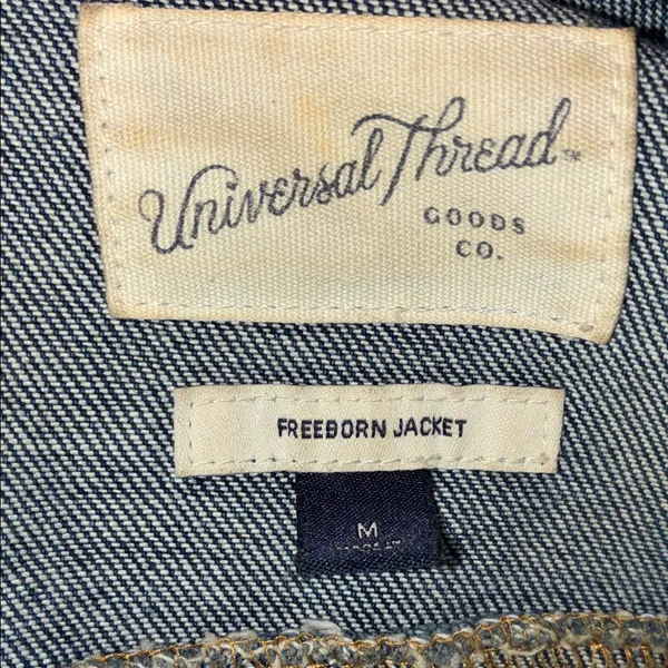 Universal Threads Freeborn Blue Jean Denim  Jacket - Size M - Image 6