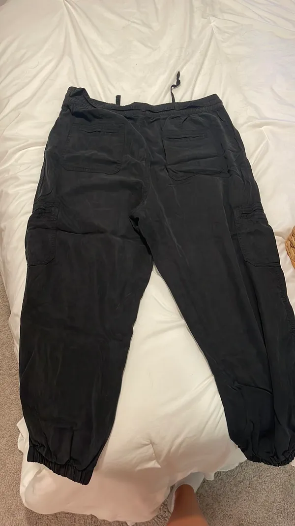 American Eagle Black Joggers - Image 4
