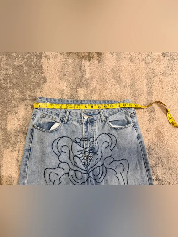 Romwe Light Wash Skeleton Graphic High-Rise Women’s Jeans - Image 7