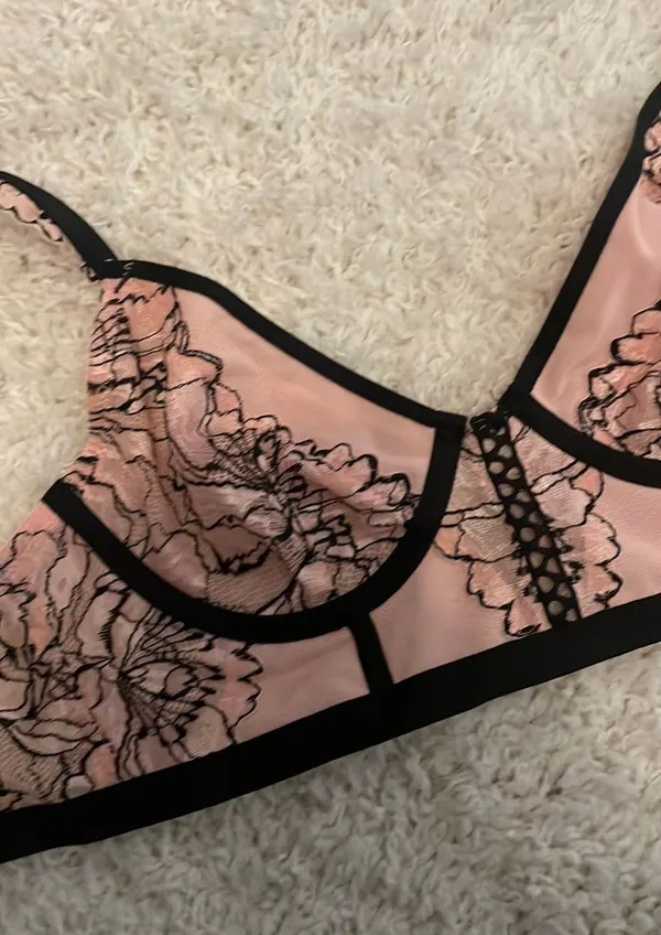 Auden Bralette - Image 2