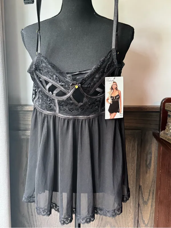 Seven 'til Midnight Black Lace Peekaboo Babydoll Chemise - Image 2