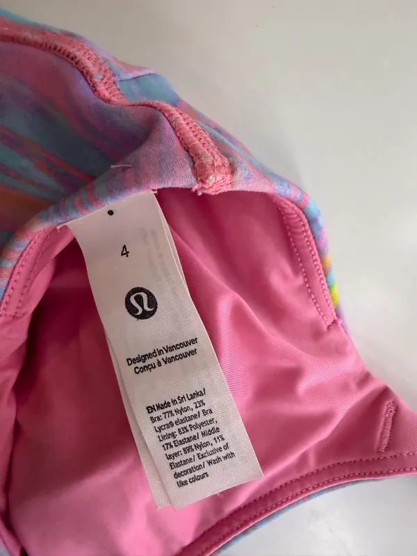 Lulu sports bra - Image 3