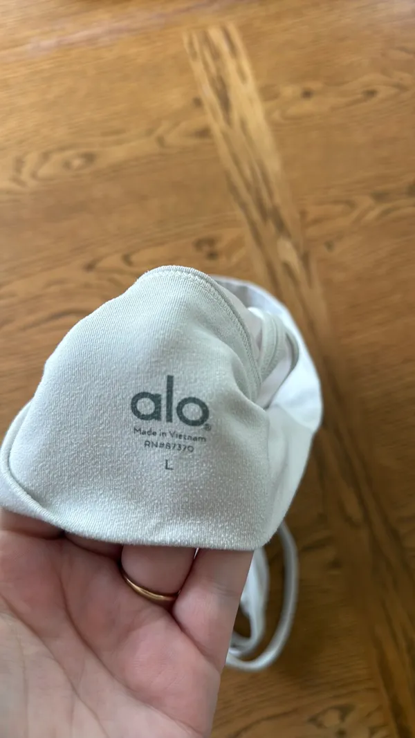 Alo Yoga Mesh Sports Bra Tan - Image 3