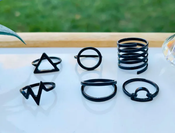 6 Pieces Black Tone Ring Set - Image 2