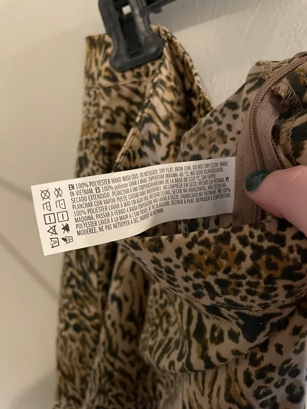 Forever 21 Cheetah Print Mini Skirt NWT - Image 3