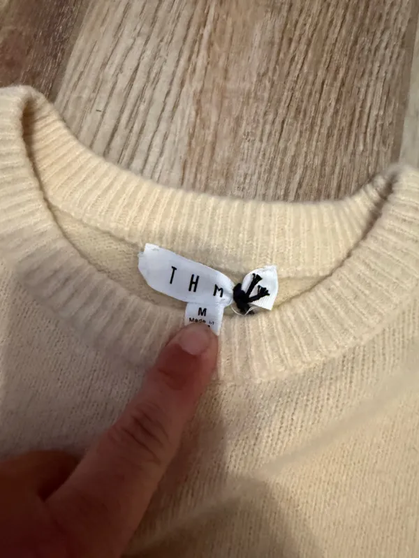 THML Floral Sleeve Sweater Top - Image 2