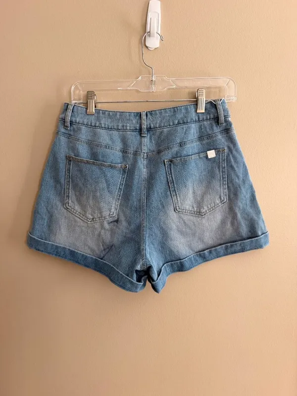 Halara M Womens Medium Light Wash Denim Shorts -see pics With Pockets & Rolled - Image 2