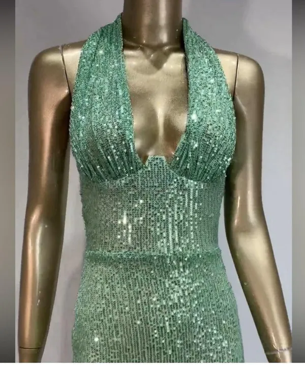 Sequin Halter V neck dress Green - Image 4