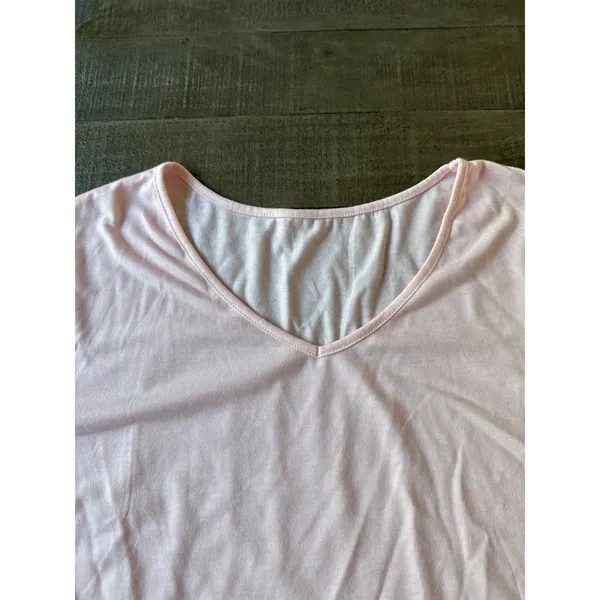 Women's Pink‎ V Neck Short Sleeve Tee Size Large - Image 5