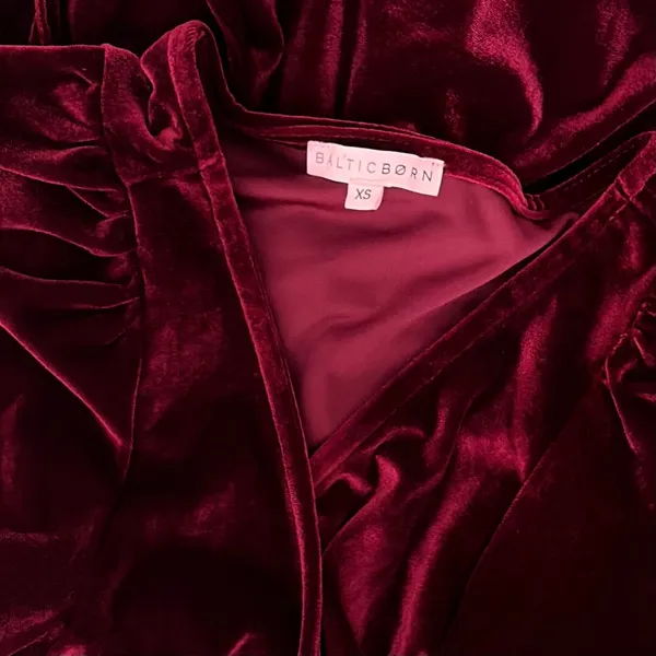 BALTIC BORN Meghan Velvet Wrap Maxi Dress Mulberry Purple Red Tie Waist X-Small - Image 11