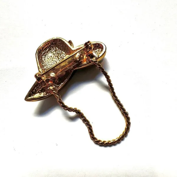 Red enamel hat brooch with gold tone chain - Image 4