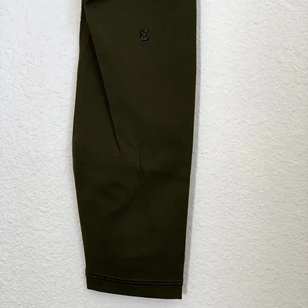 NEW Everlane Perform Sculpt‎ Leggings in Dark Forest Green - Image 6