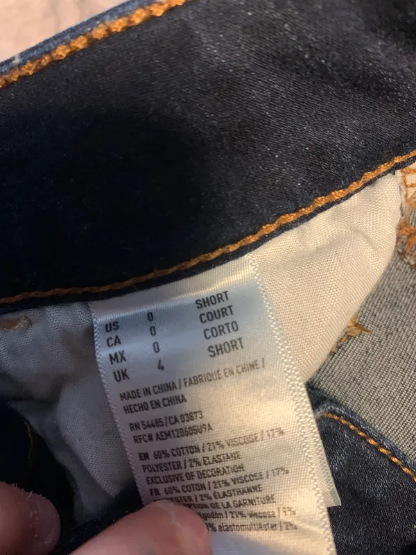 American Eagle Jeans - Image 3