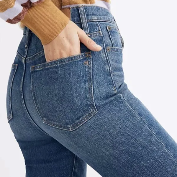 Madewell Classic Medium Wash Straight Leg Jeans - Size 26 - Image 2