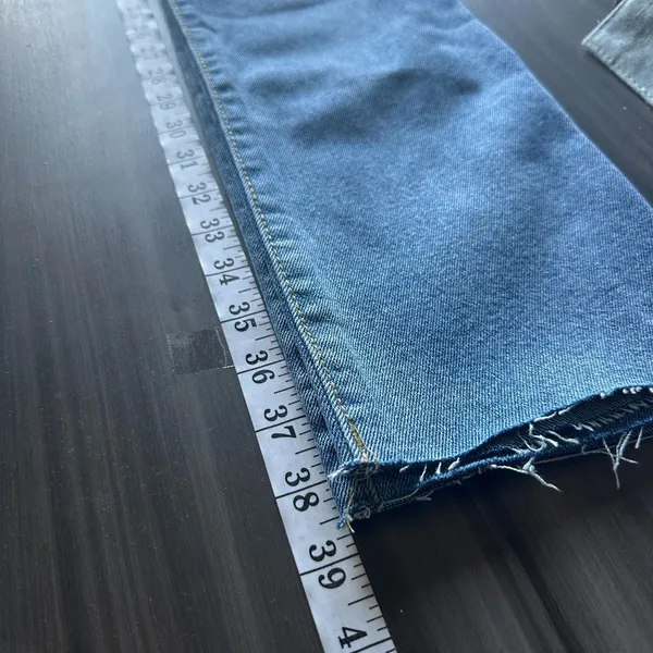 NWT Kendall & Kylie Womens Kouture High Rise Straight Jeans Size 1/2 Raw Hem - Image 10
