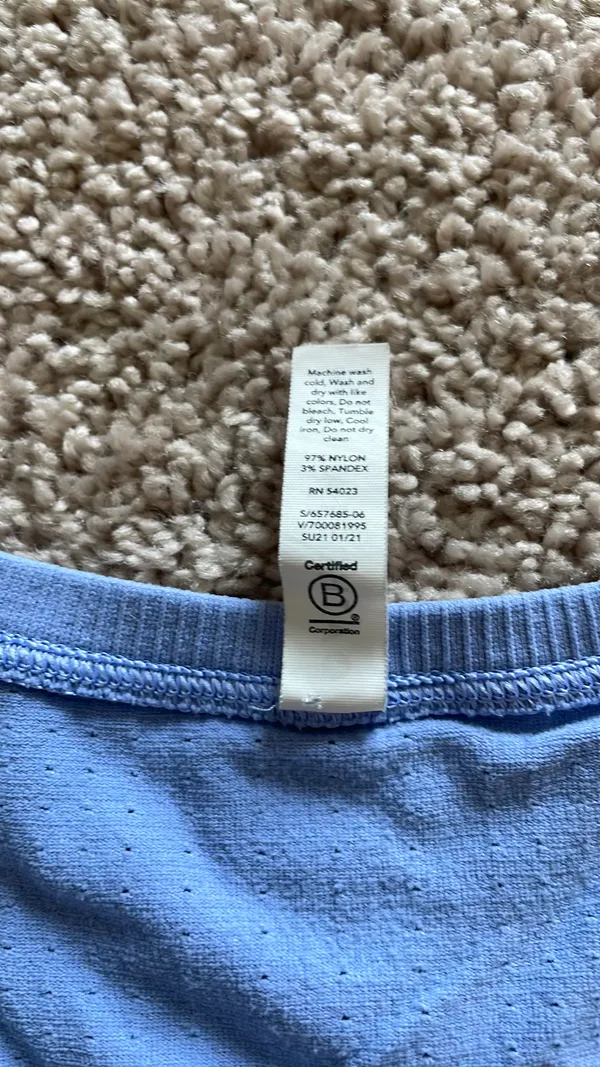 Athleta purple lavender activewear tank top - Image 2