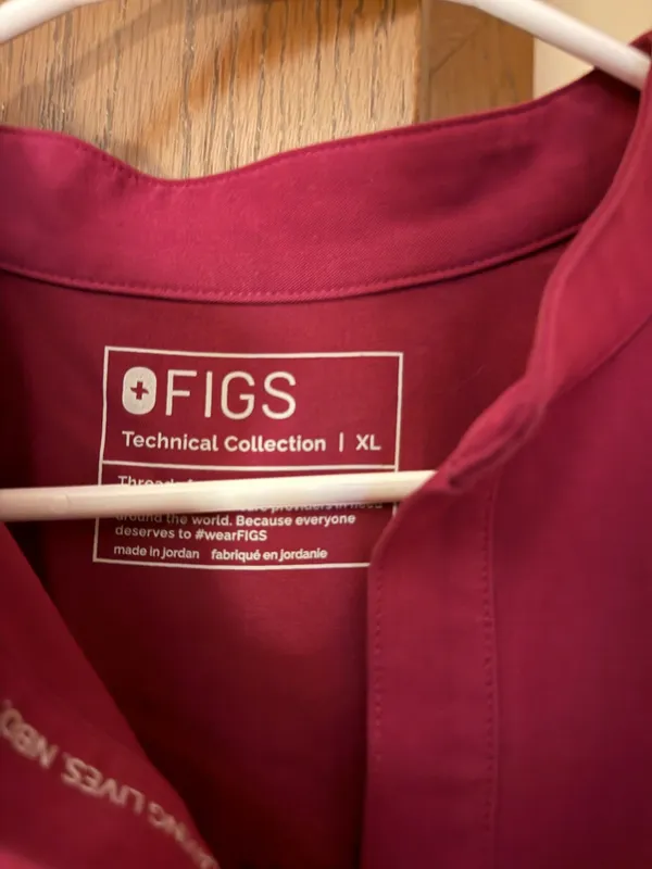 FIGS Scrubs - Image 2