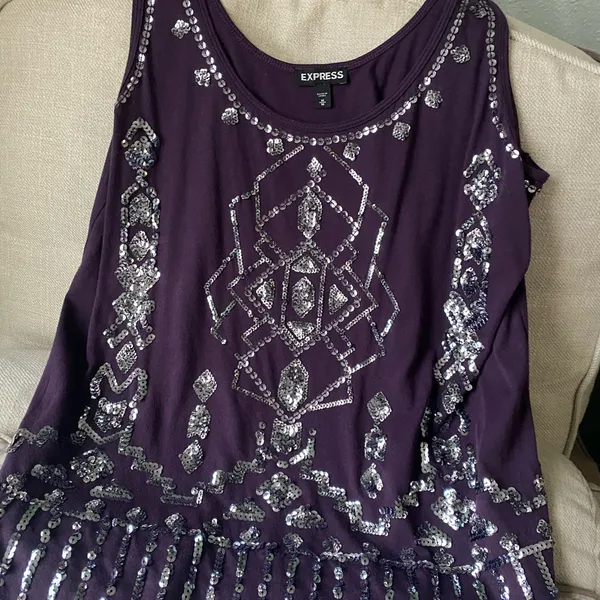 Express size M bejeweled tank in a deep plum - Image 2