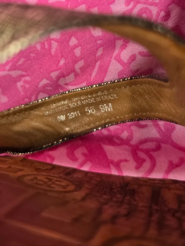 Tory Burch thong sandals metallic bronze size 9 - Image 4