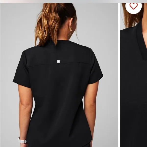 Fabletics Scrub Set - Image 3