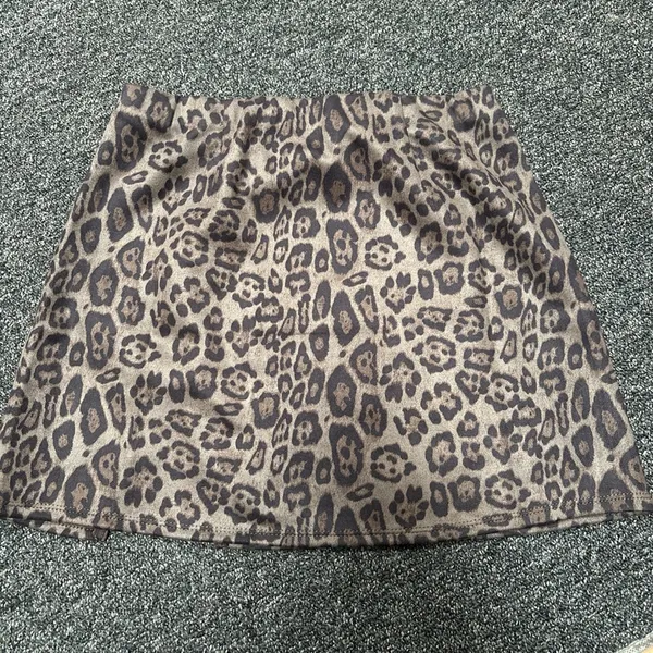 Leopard Print Mini Skirt with Bows Brown - Image 2