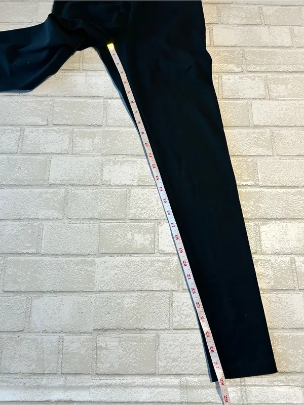 Offline High-Waist Black Leggings for Women - Image 4