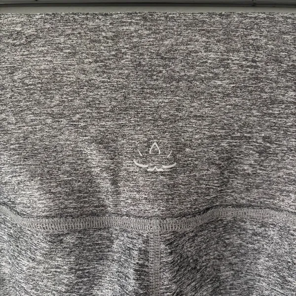 Beyond Yoga Grey Space Dye Metallic Leggings High Rise Athleisure Active Workout - Image 5