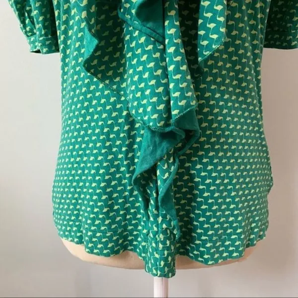 Banana Republic Ruffle Front Green Blouse - Image 3