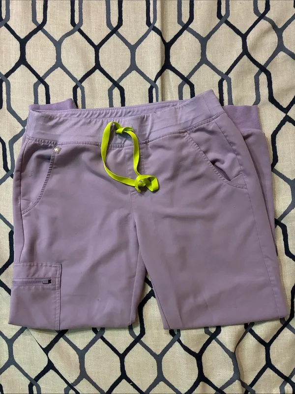 FIGS Womens Lavender Dew Zamora High-Rise Jogger Scrub Pant size Small Petite - Image 3