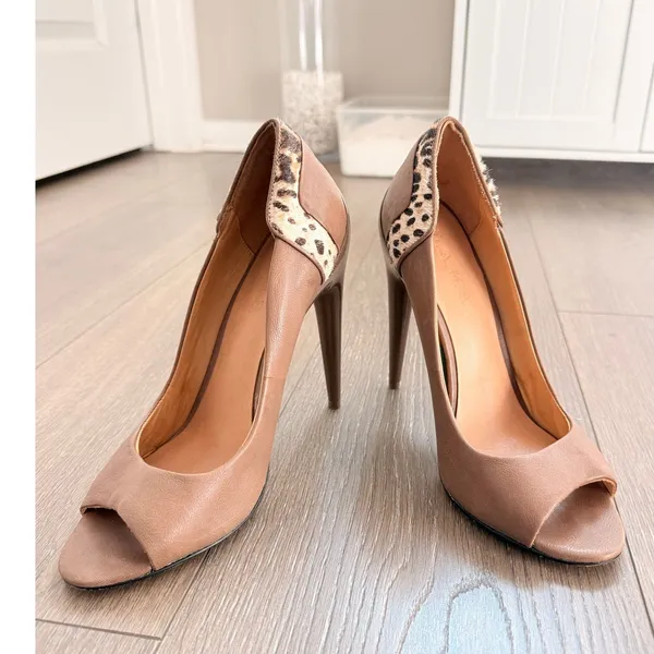 L.A.M.B Gwen Stefani Taupe Leather Leopard Print Open Toe Heels‎ 7.5M - Image 2