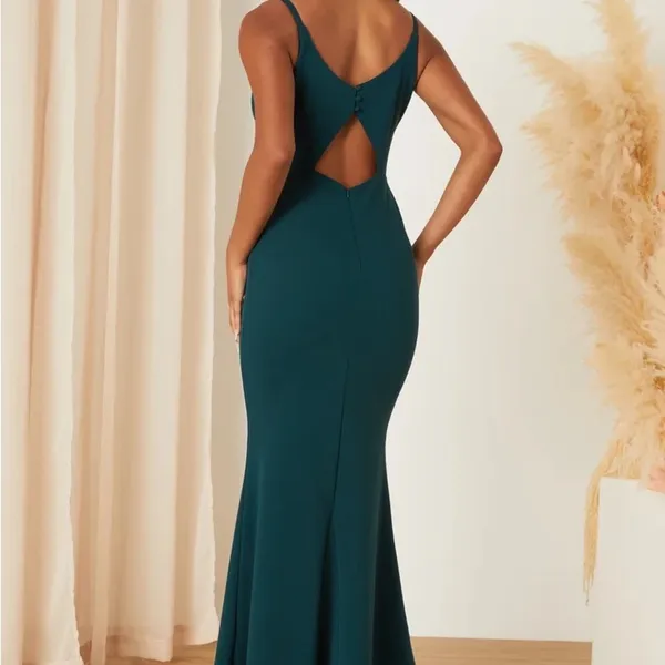 NEW Lulu’s Elegant Forest Green Evening Gown - Image 3