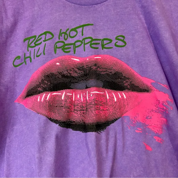 Red Hot Chili Peppers Unisex Smeared Lipstick Graphic T-Shirt Purple Size XL New - Image 2